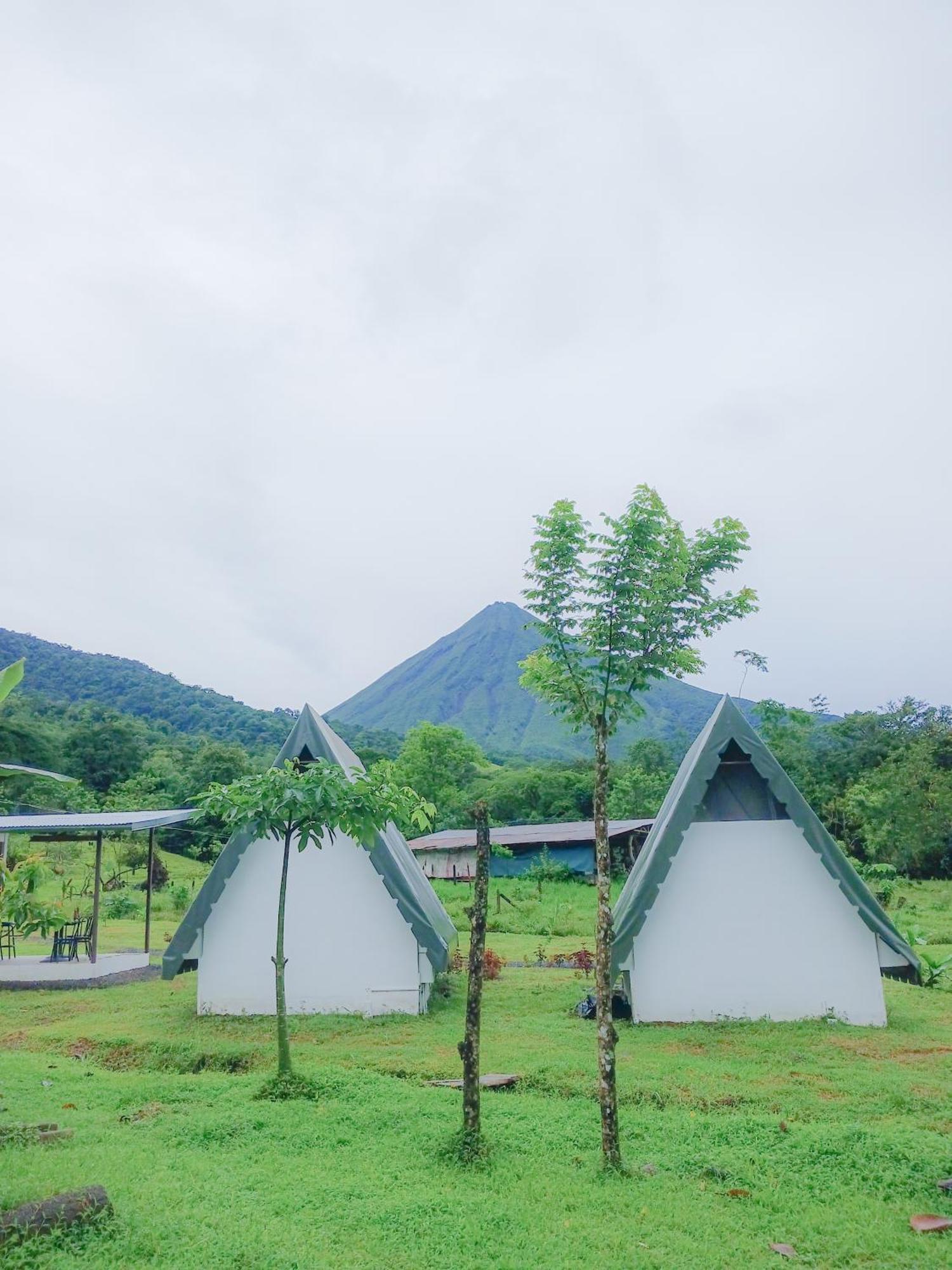 Willa Flora Glamping De Abuela La Fortuna Zewnętrze zdjęcie